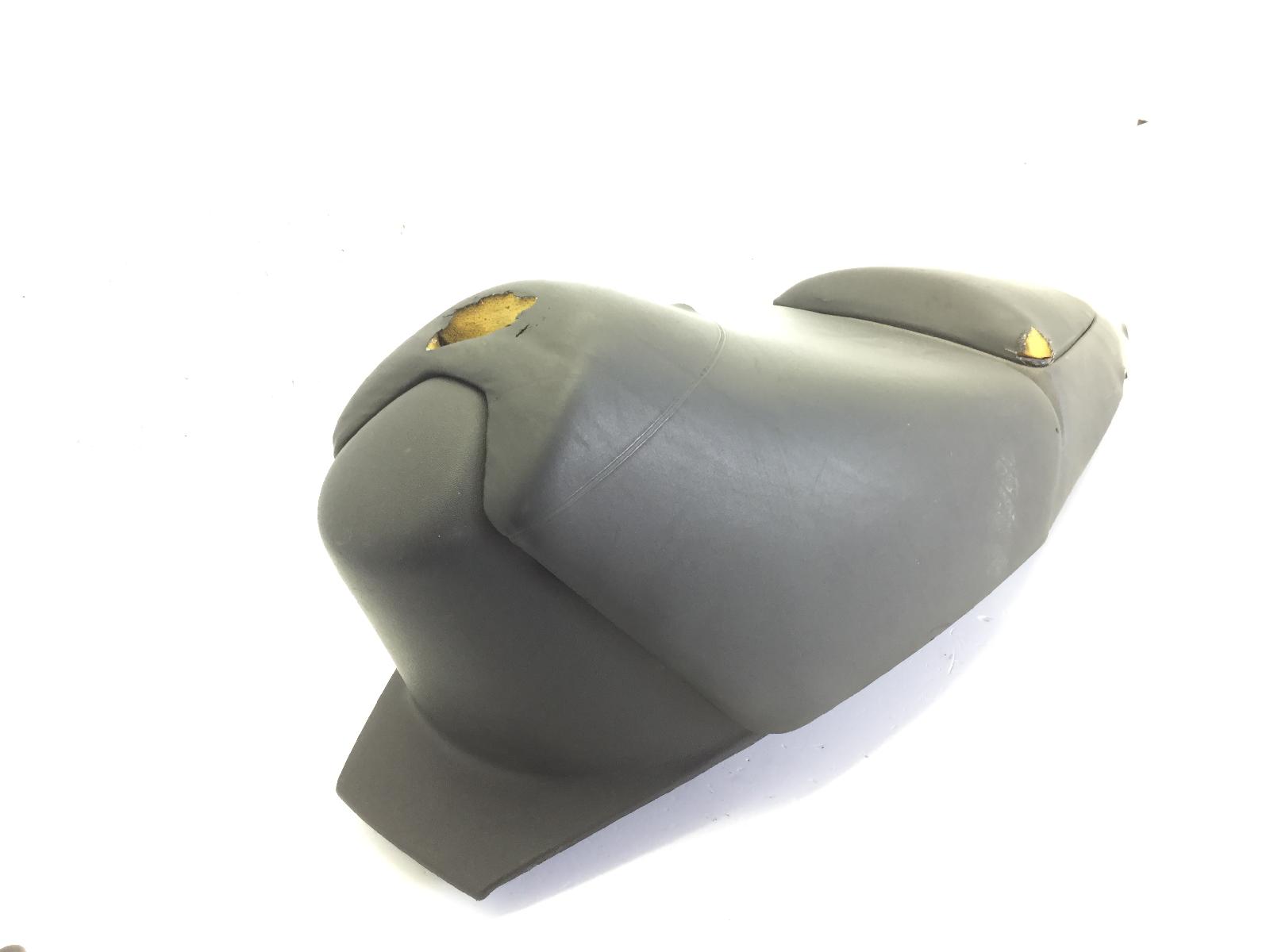 Aprilia sr street lc 50 sella saddle - strappi su fodera 2004 2007 tea00