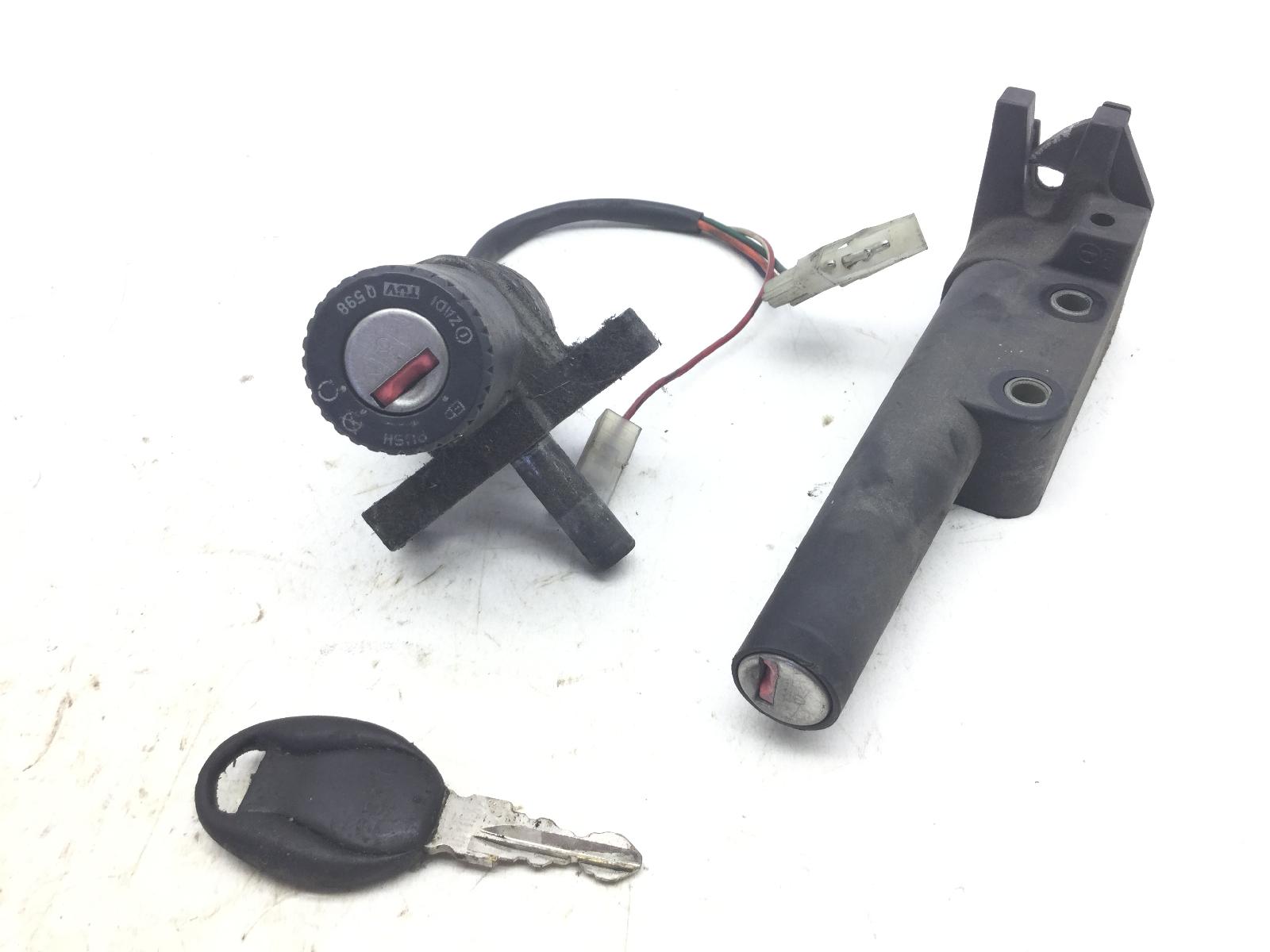 Aprilia sr street lc 50 blocchetto accensione con chiave e serratura 2004 2007 tea00