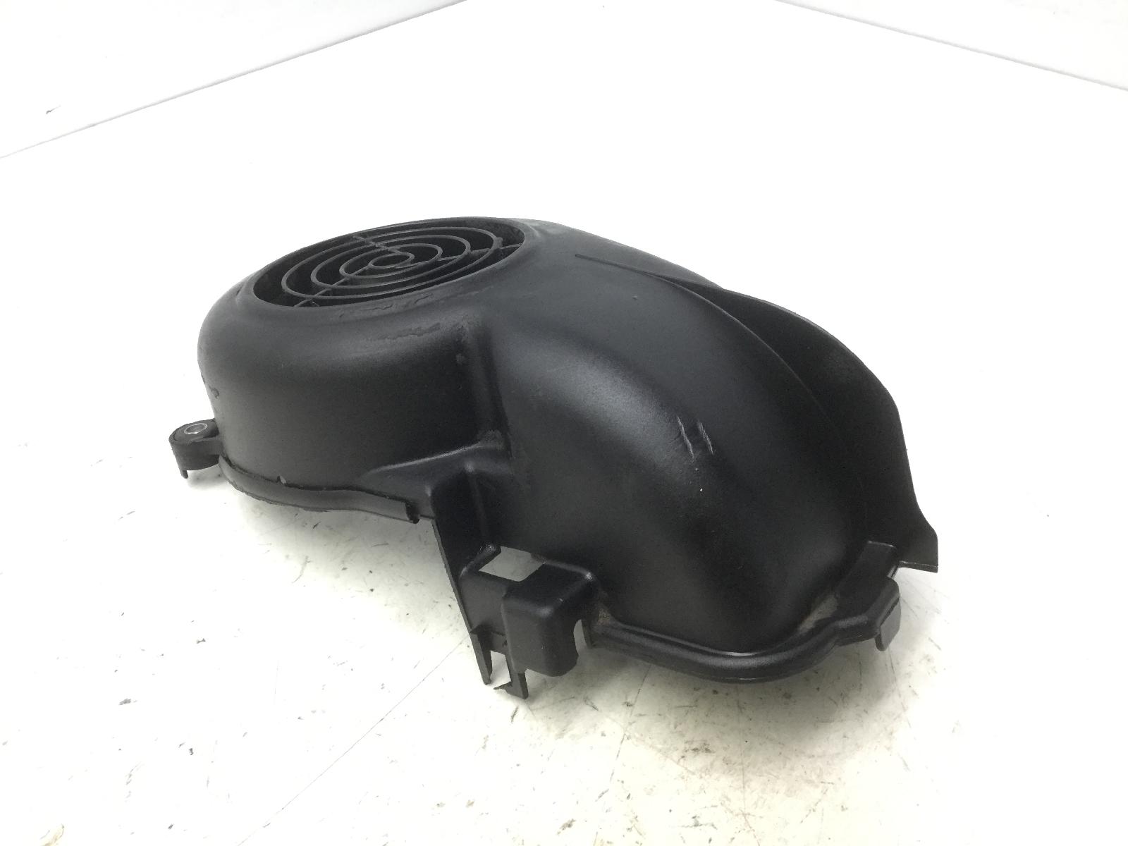 Aprilia scarabeo 2t minarelli 50 convogliatore aria - attacco rotto 2000 2005 pfg freno a tamburo