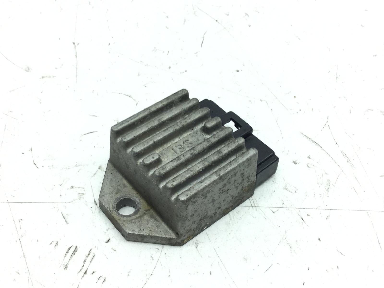 Mbk booster 50 regolatore di tensione 2001 2003 5sx
