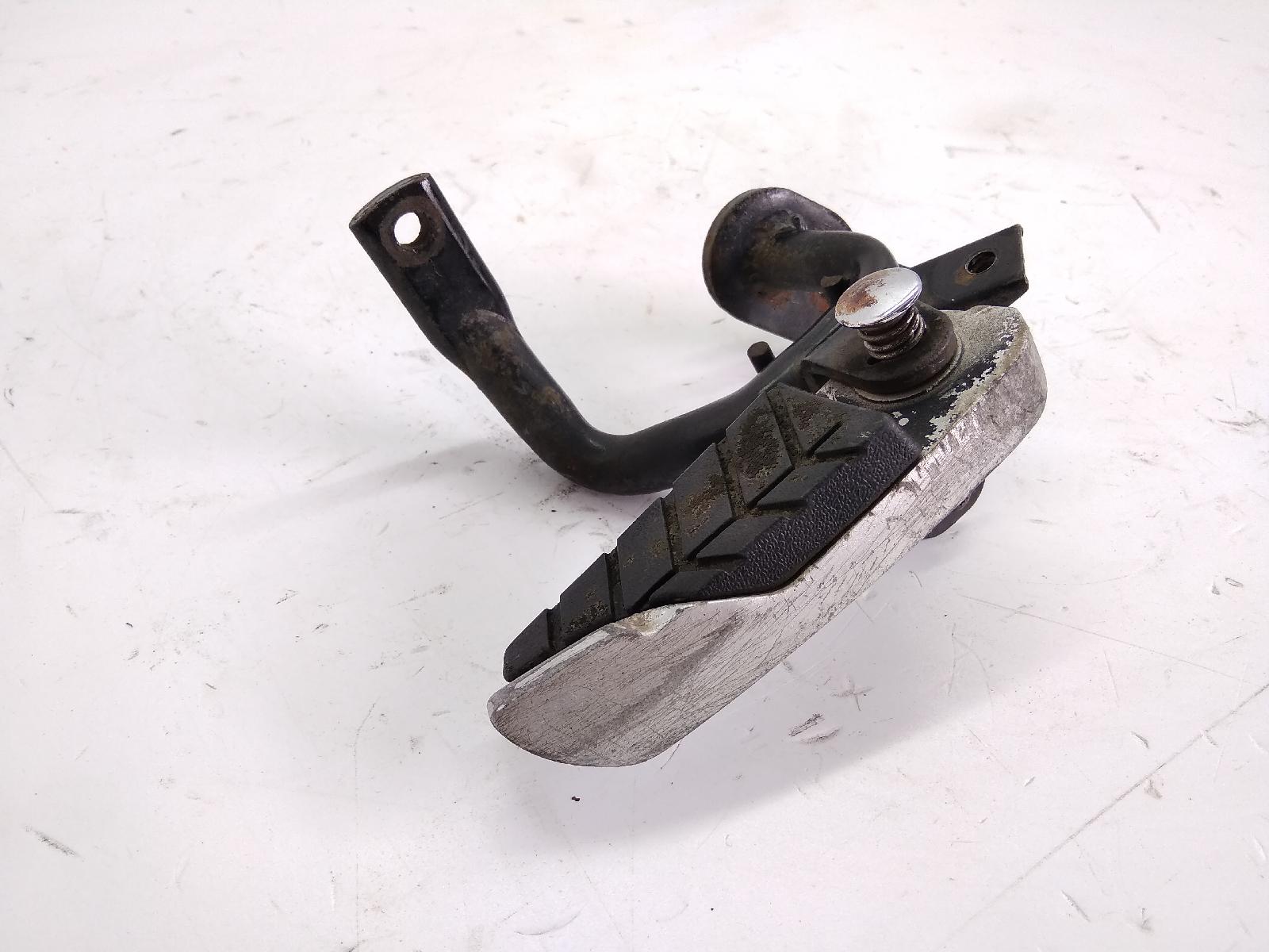 Sym joymax 250 pedana posteriore destra e supporto 2005 2007 lm25wx6