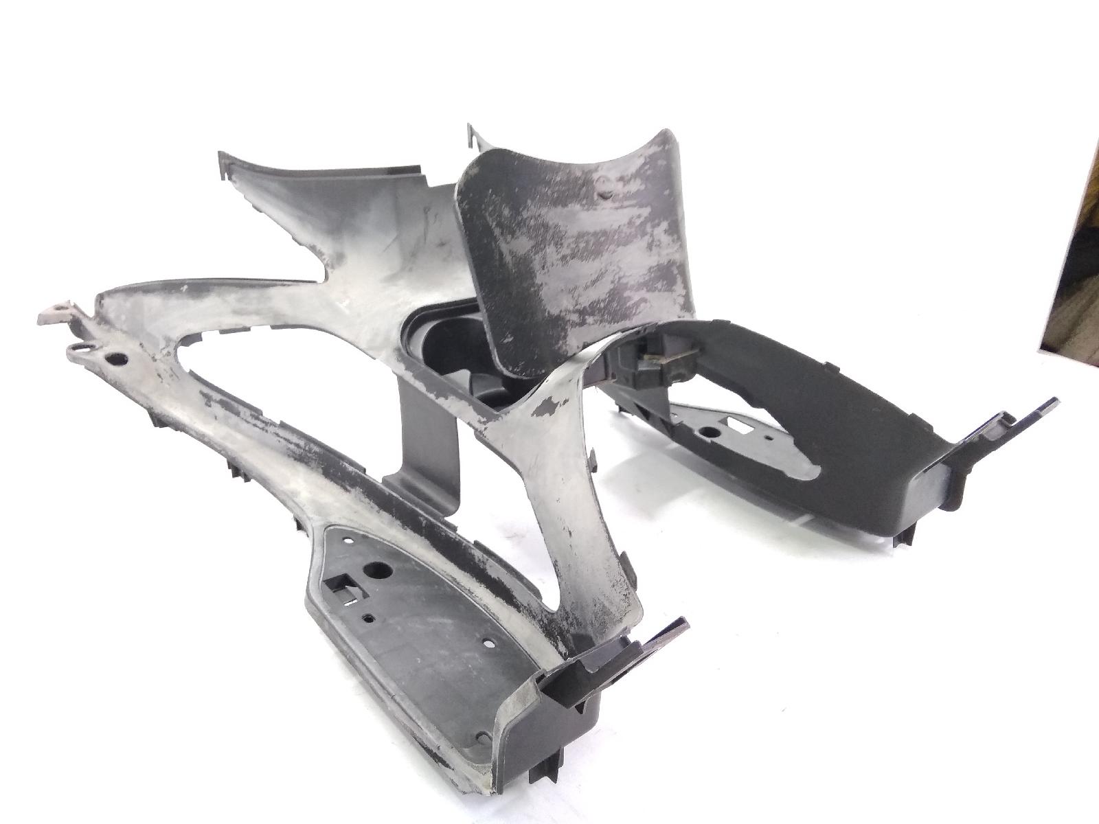 Sym joymax 250 carena pedana pavimento poggiapiedi * aletta sportello rotta 2005 2007 lm25wx6