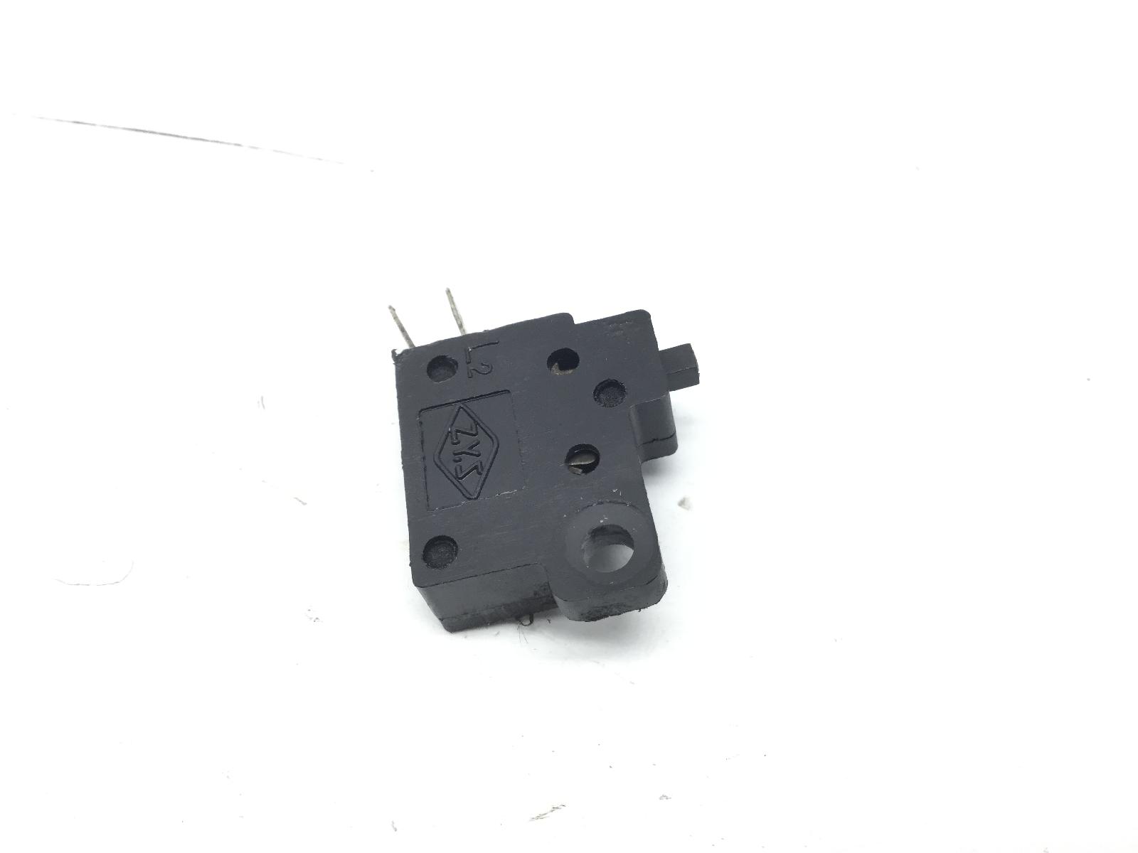 Sym joymax 250 sensore pulsante stop microstop freno posteriore 2005 2007 lm25wx6