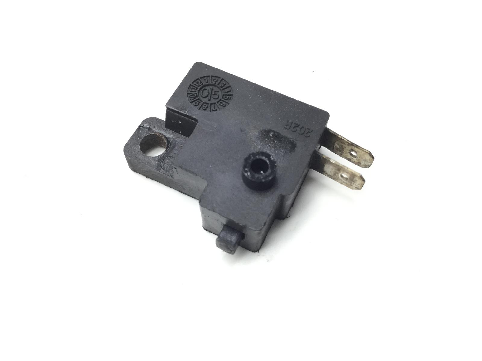 Sym joymax 250 sensore pulsante stop microstop freno anteriore 2005 2007 rfglm25wx5s