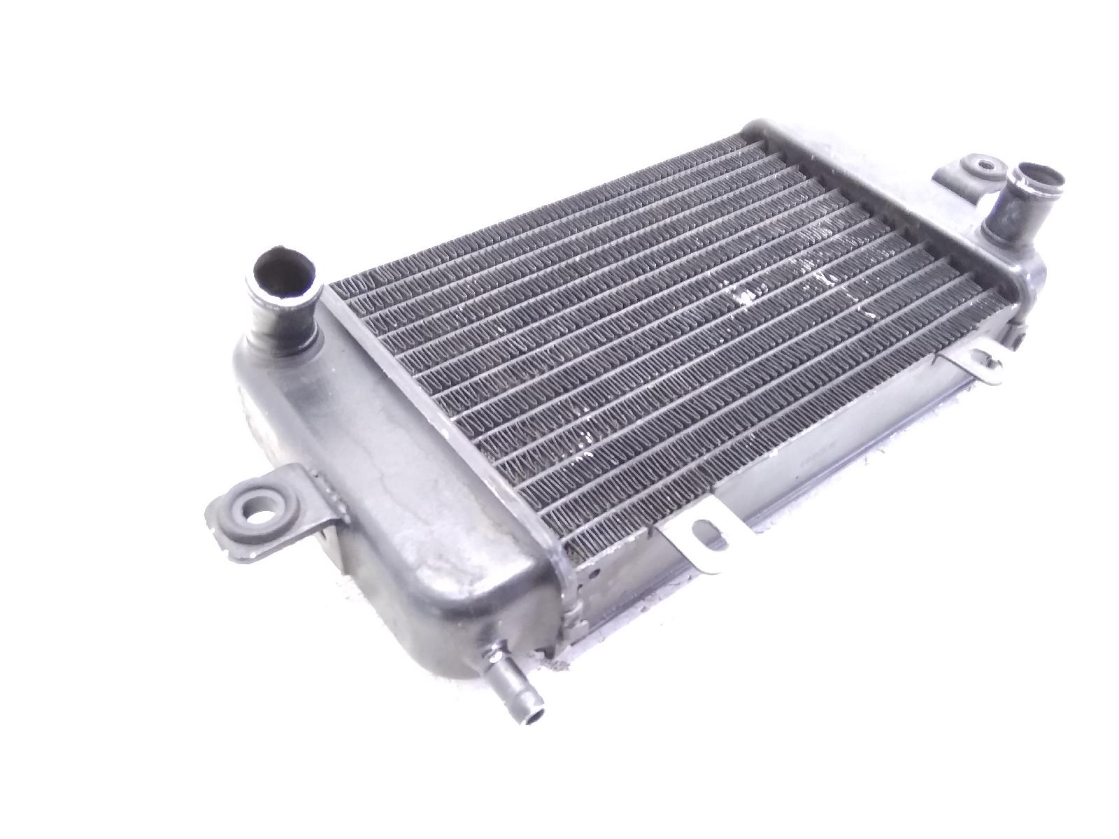 Bmw c1 125 radiatore 2001 2001