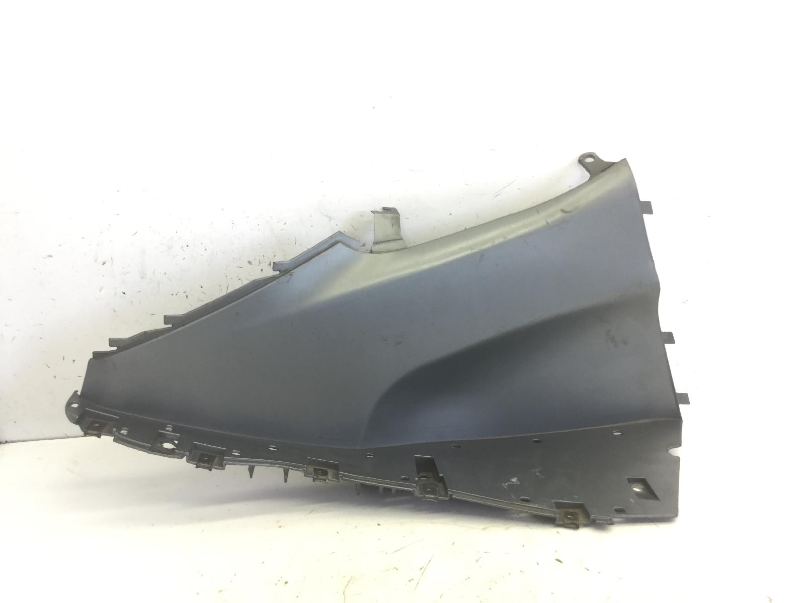 Bmw c1 125 carena pedana pavimento poggiapiedi destra - attacco rotto 2001 2001 wb10191a