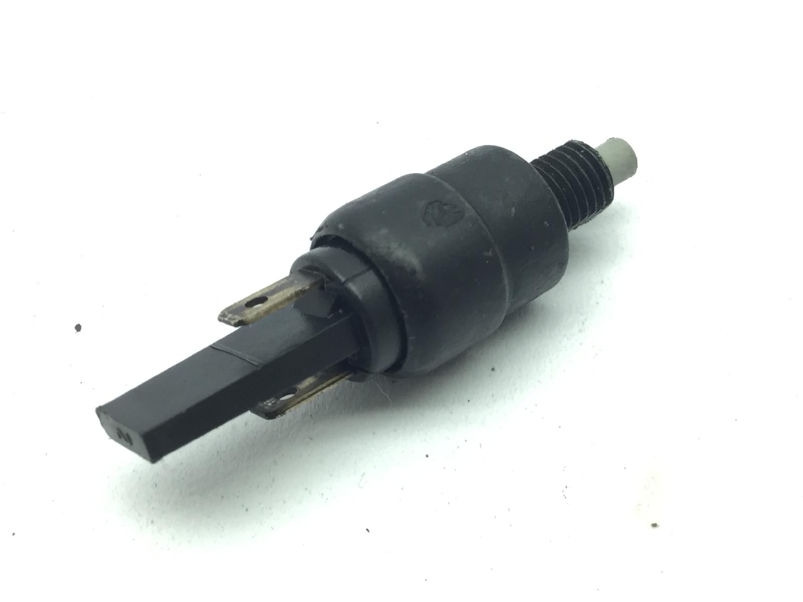 Aprilia scarabeo rotax 150 sensore stop microstop freno posteriore sinistro 1999 2002 pc000