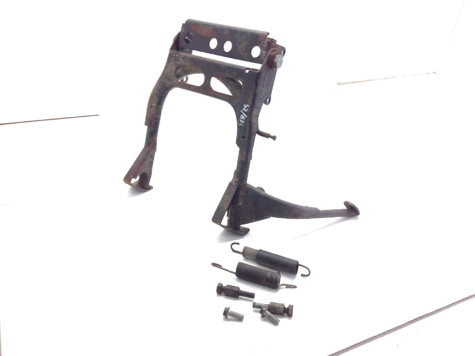 Aprilia scarabeo rotax 150 cavalletto centrale e accessori 1999 2002 pc000