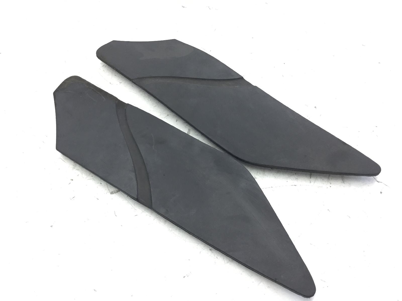 Honda s-wing 150 coppia tappetini pedana piccoli 2008 2008
