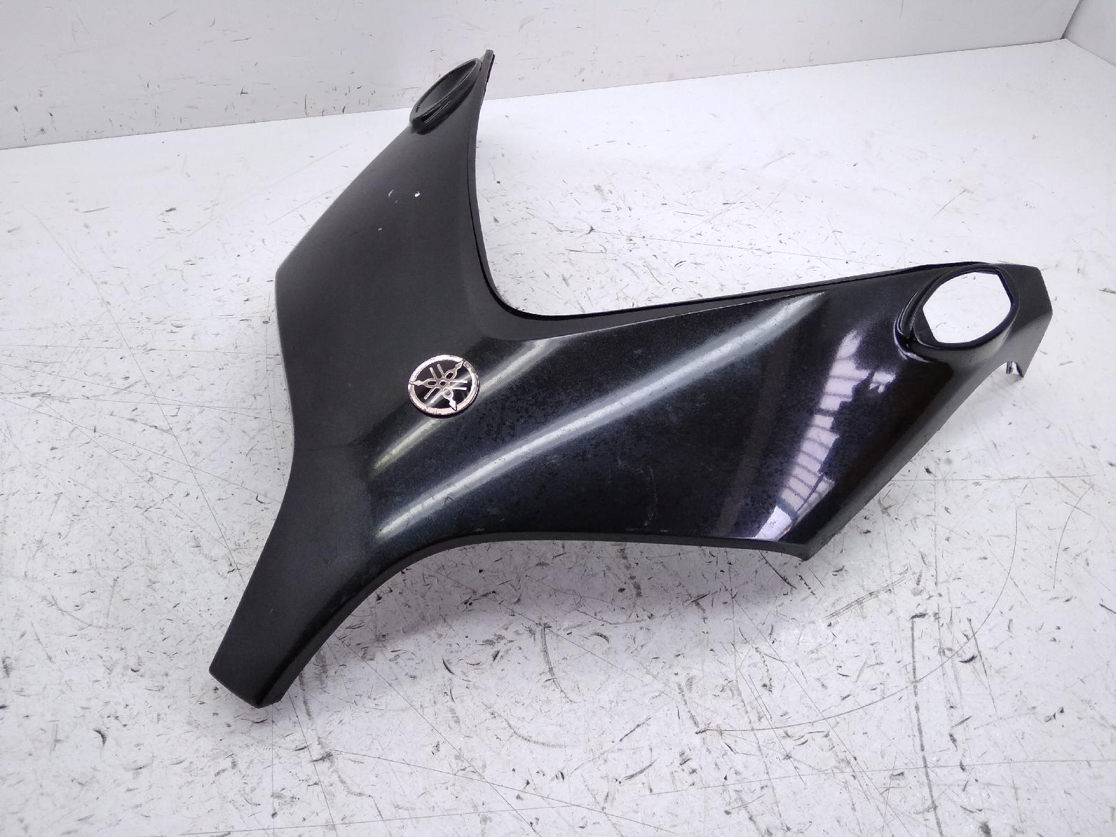 Yamaha t-max xp 500 coperchio scudo anteriore - 2 attacchi rotti 2001 2001 sj011