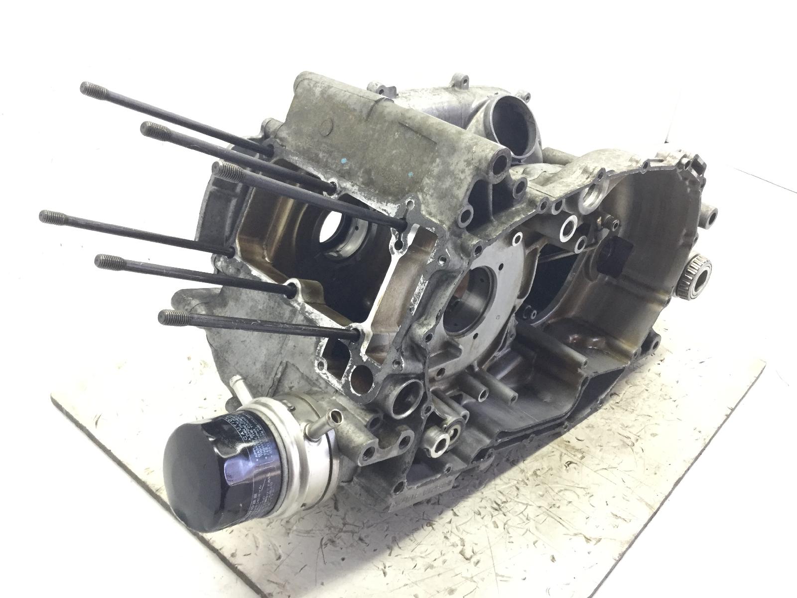 Yamaha t-max xp 500 carter motore vuoto mod: j401e 2001 2001 sj011