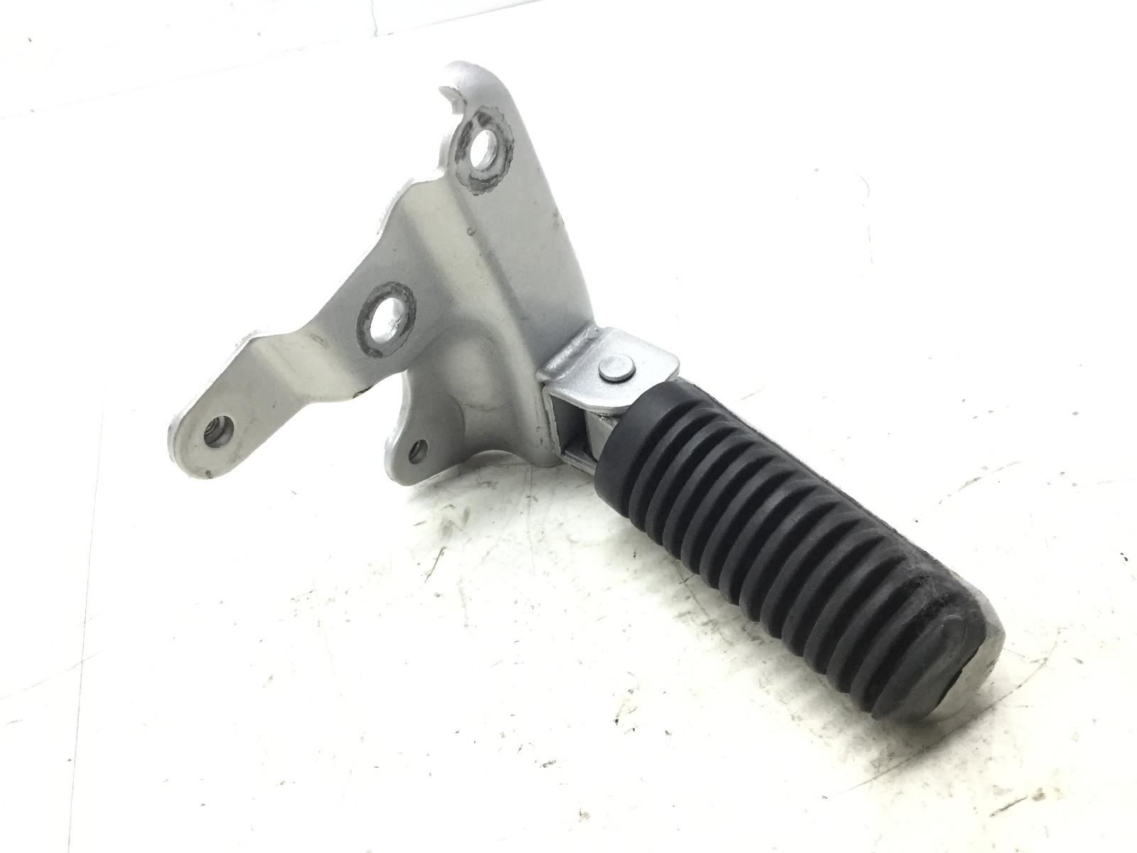Yamaha t-max xp 500 pedana posteriore destra e supporto 2001 2001 sj011