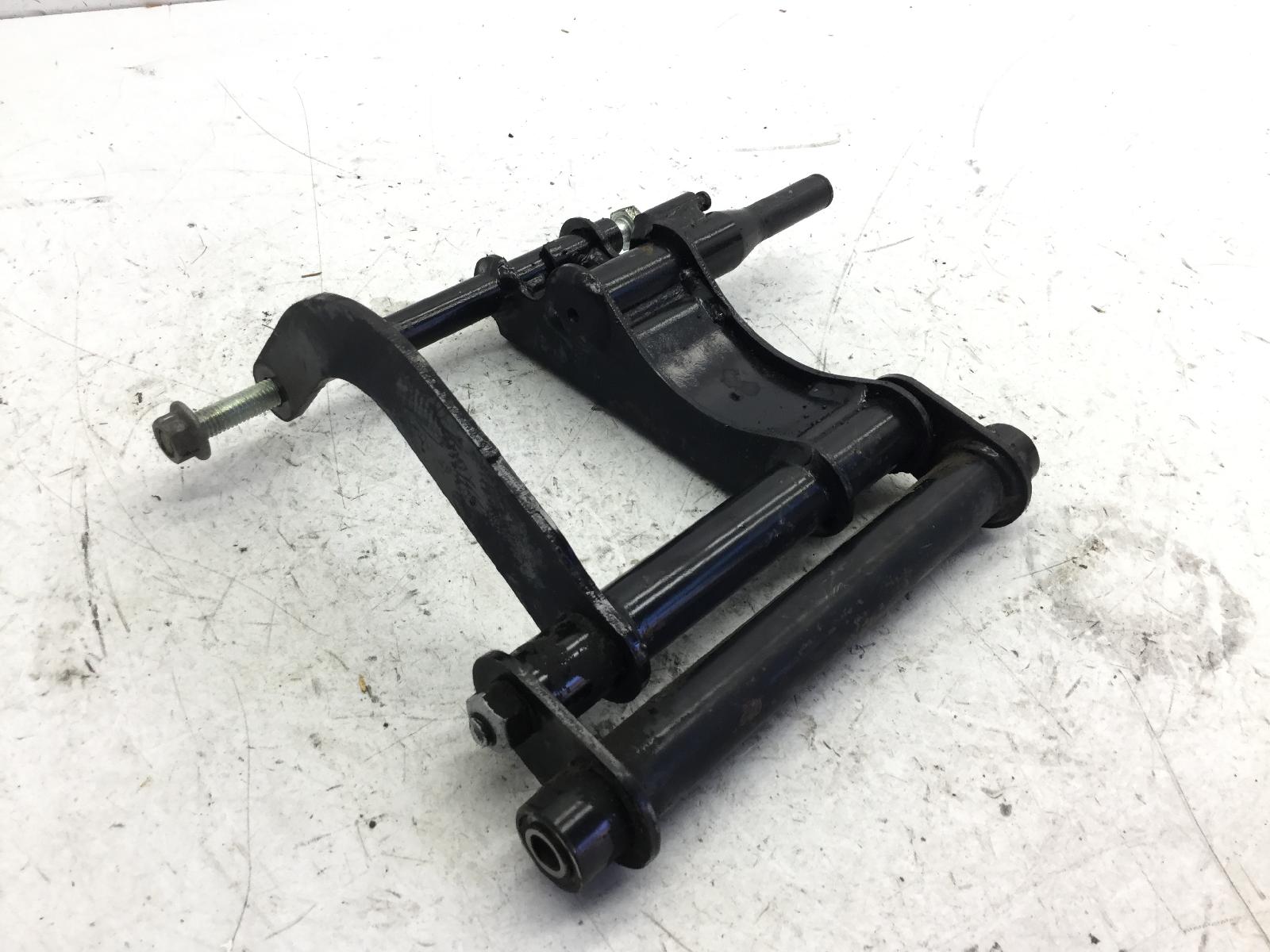 Aprilia scarabeo light 250 staffa supporto motore 2006 2008 vrb00