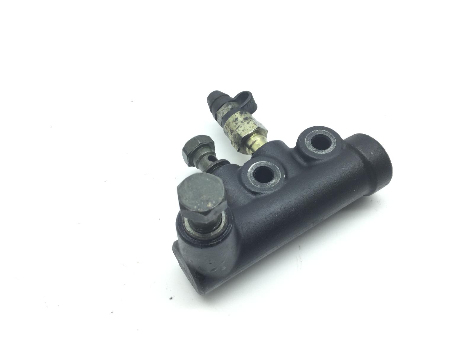 Aprilia scarabeo light 250 ripartitore sdoppiatore tubi freno anteriori 2006 2008 vrb00