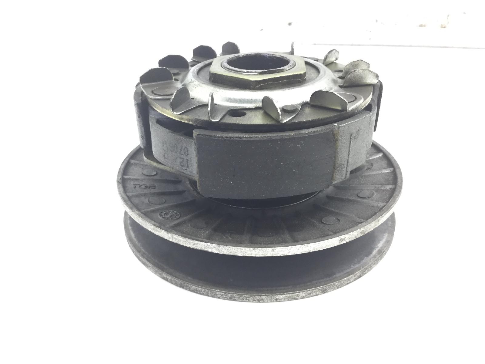 Aprilia scarabeo light 250 frizione e correttore trasmissione puleggia 2006 2008 vrb00
