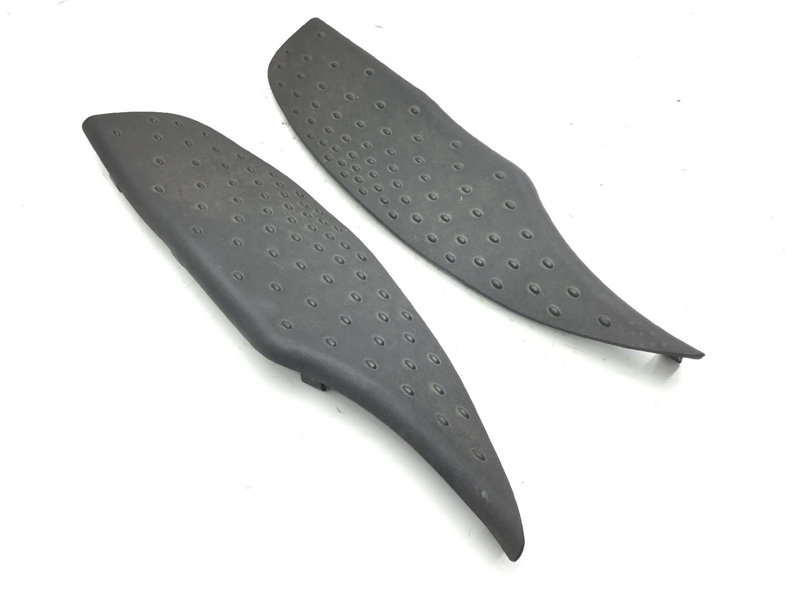 Aprilia scarabeo light 300 coppia tappetini pedana 2009 2010 vrg00