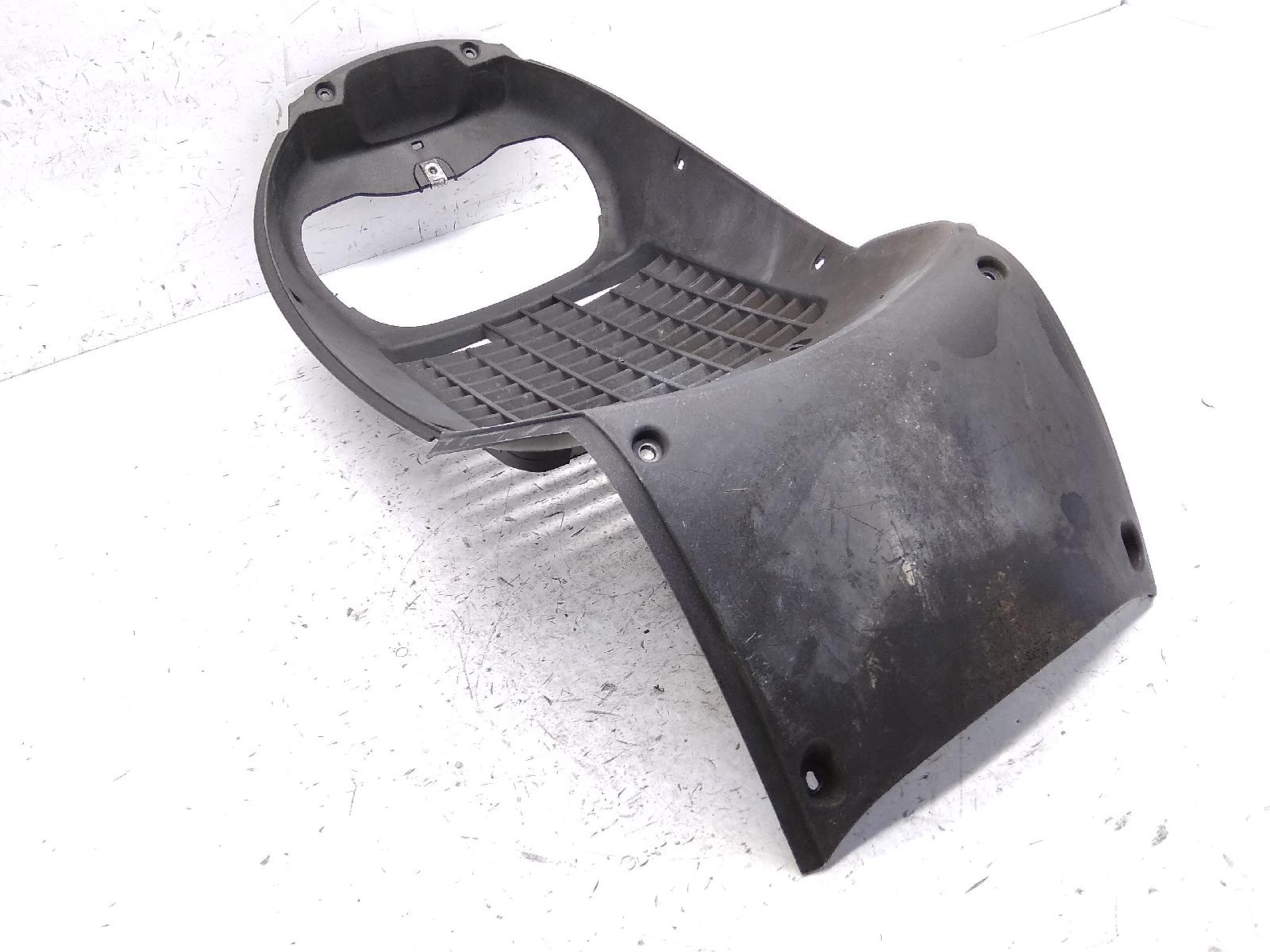 Aprilia scarabeo light 300 carena chiglia puntale vano ruota anteriore 2009 2010 vrg00