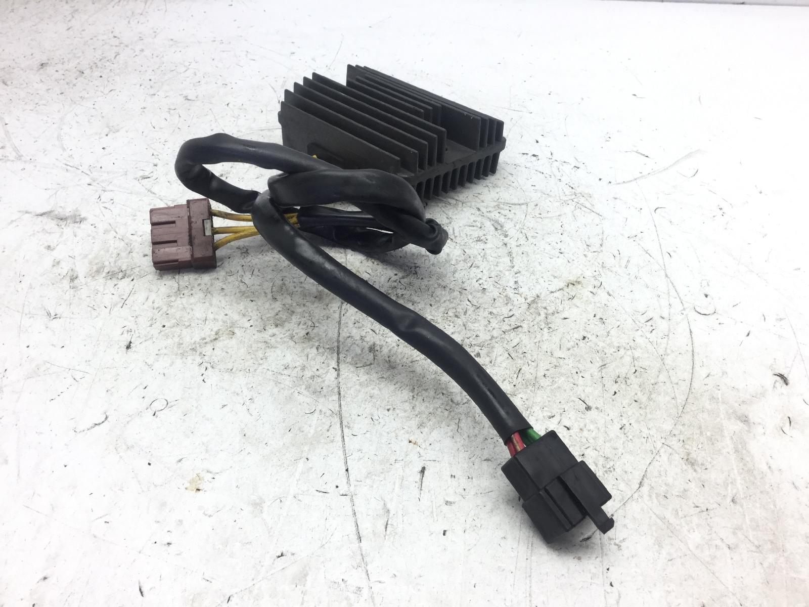 Aprilia scarabeo light 300 regolatore di tensione 2009 2010 vrg00