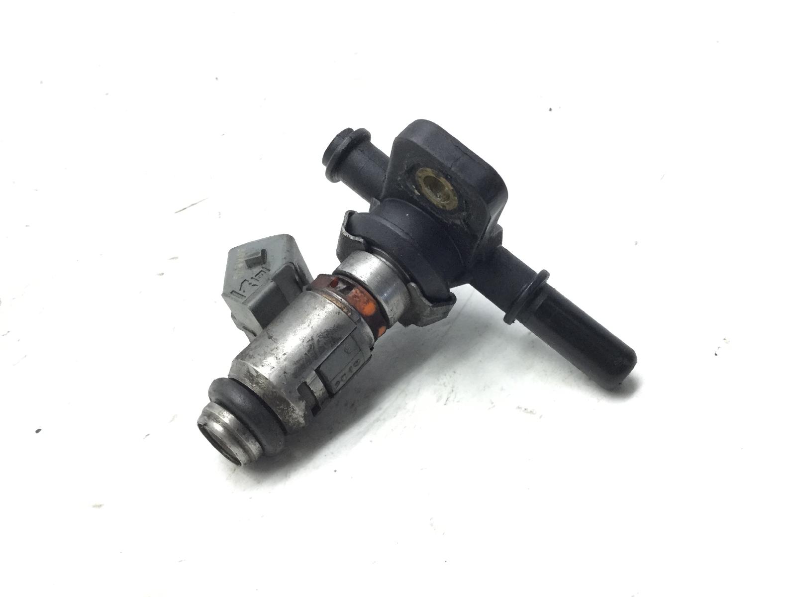 Aprilia scarabeo light 300 iniettore benzina carburante fuel 2009 2010 vrg00