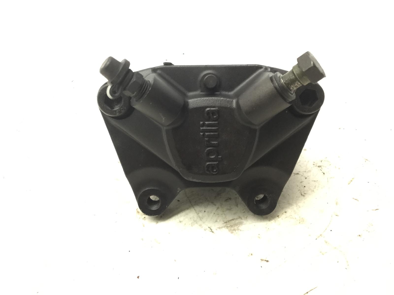 Aprilia scarabeo light 300 pinza freno posteriore 2009 2010 vrg00