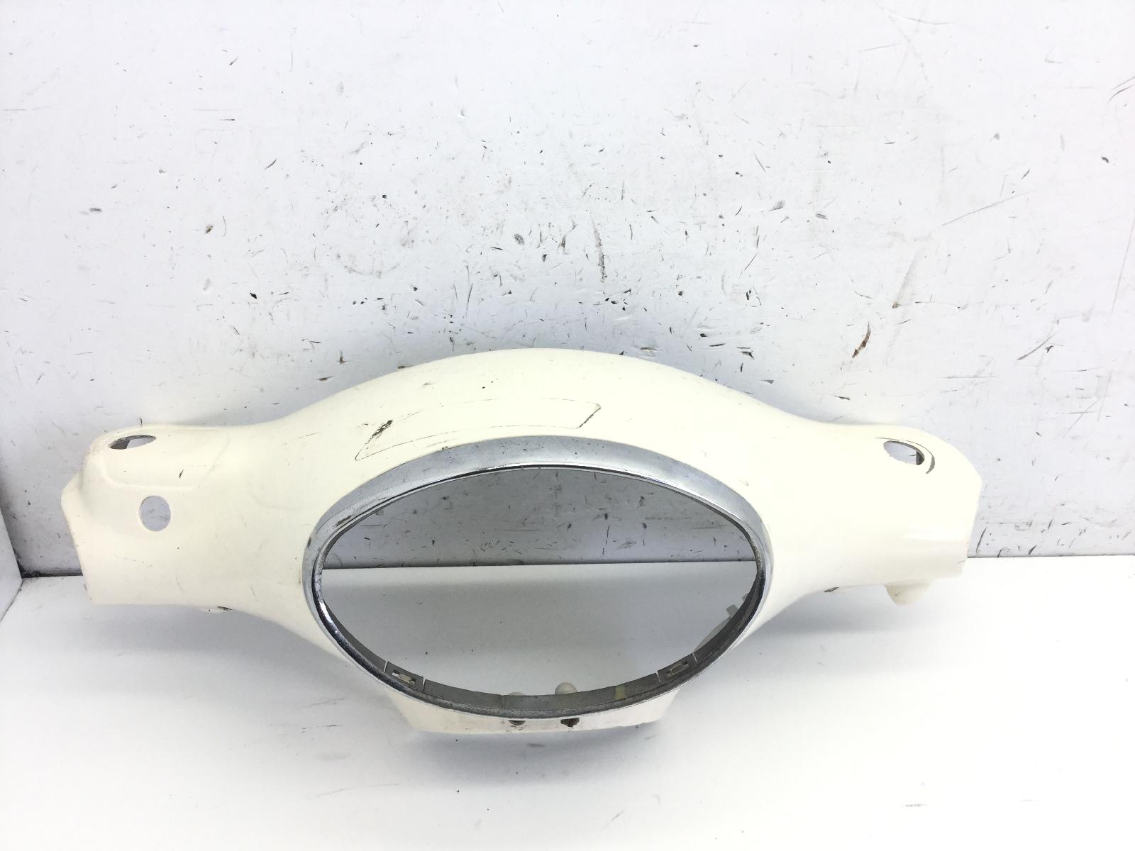 Piaggio vespa et2 50 carena manubrio anteriore - crepe e piolo rotto 1997 2001 c1600