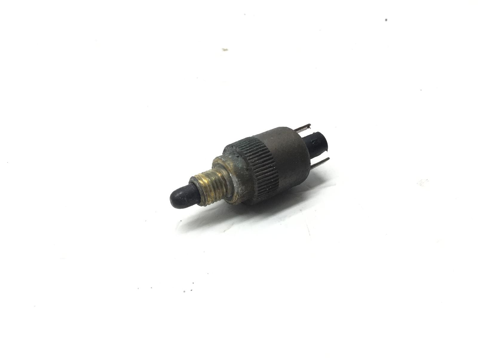 Piaggio vespa et2 50 sensore stop microstop freno posteriore sinistro 1997 2001 c1600