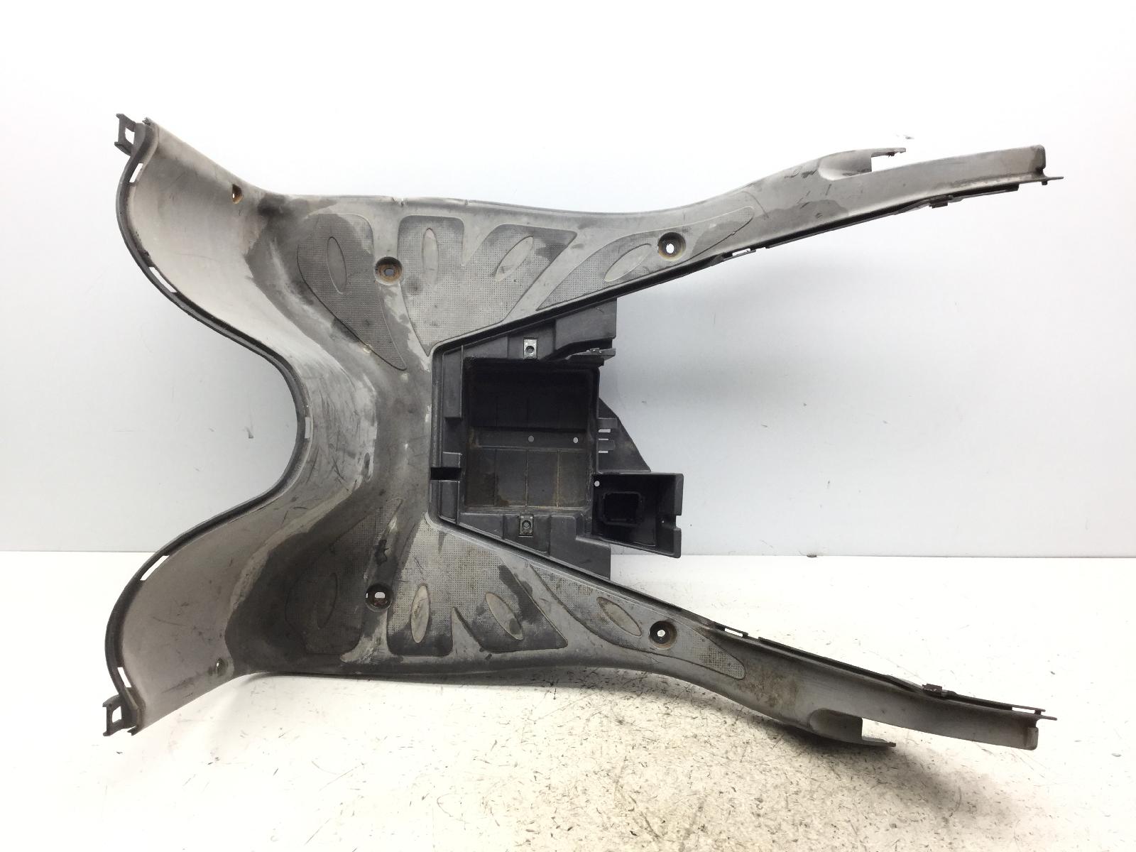 Honda sh 125 carena pedana pavimento poggiapiedi 2000 2004 zdcjf09a01f