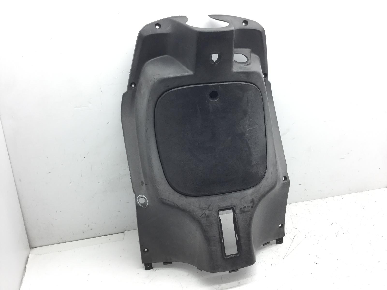 Sym symphony sr 150 carena controscudo retroscudo con difetto su attacco 2010 2010 lxma715h1ax