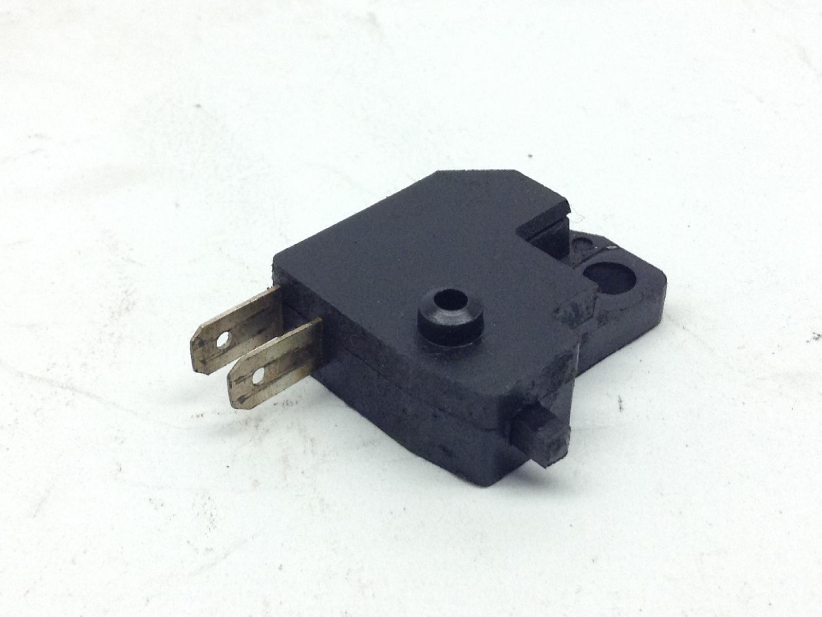 Sym symphony sr 150 sensore stop microstop freno posteriore sinistro 2010 2010 lxmaz15w1ax