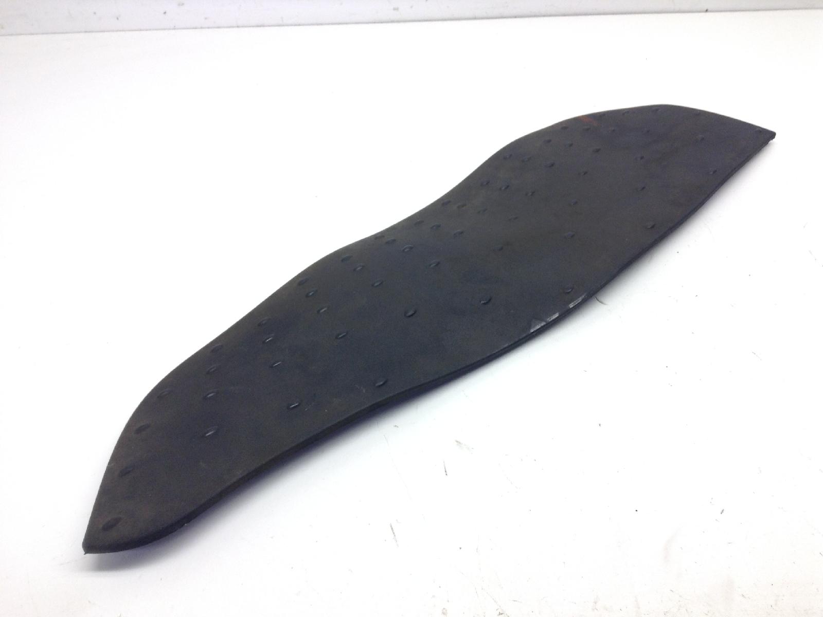 Tappetino poggiapiede anteriore destro aprilia scarabeo 500 2003 2006 rt00