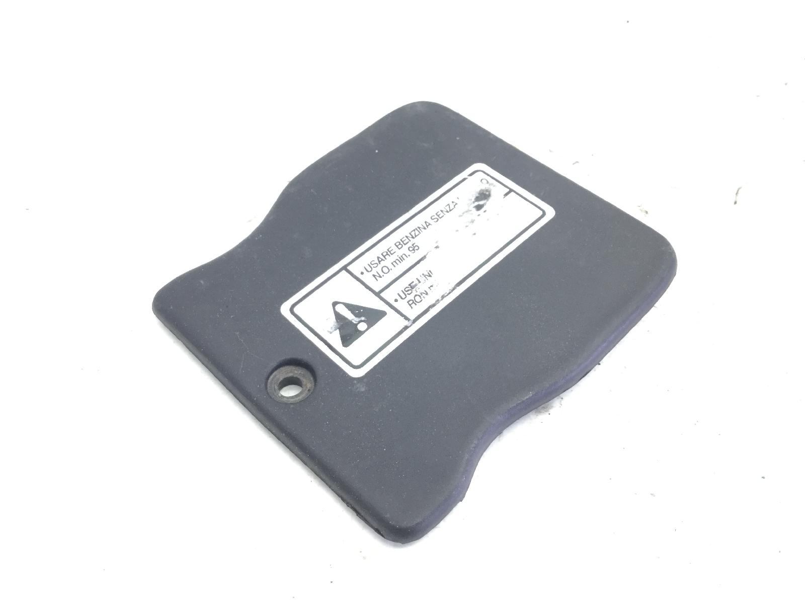 Aprilia scarabeo 500 tappo coperchio carena vano sottosella 2003 2006 rt00