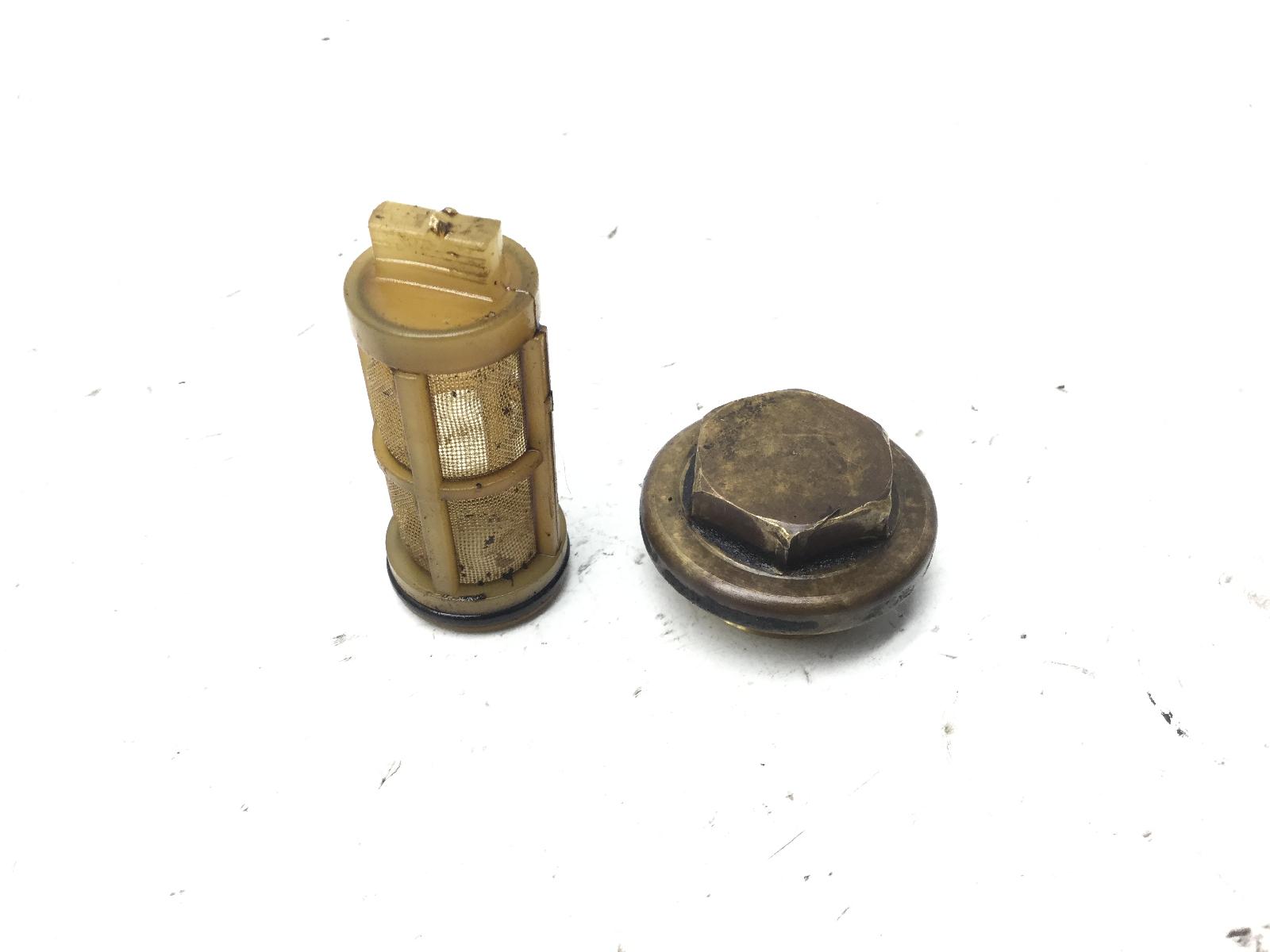 Piaggio beverly 125 tappo spurgo olio motore con accessorio 2001 2003 m2810