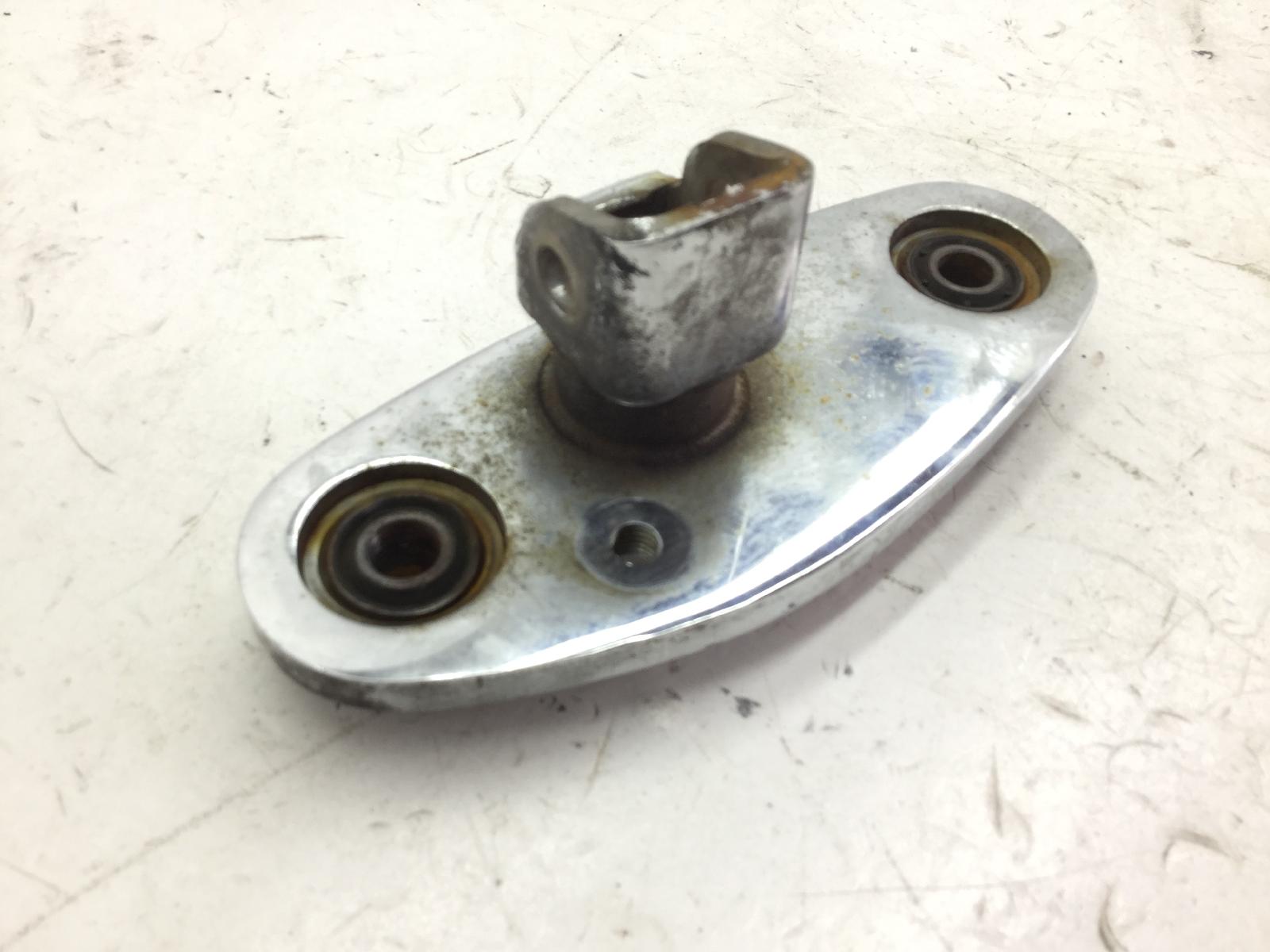 Honda shadow vt 600 staffa supporto pedana anteriore sinistra 1997 1997 pc21b