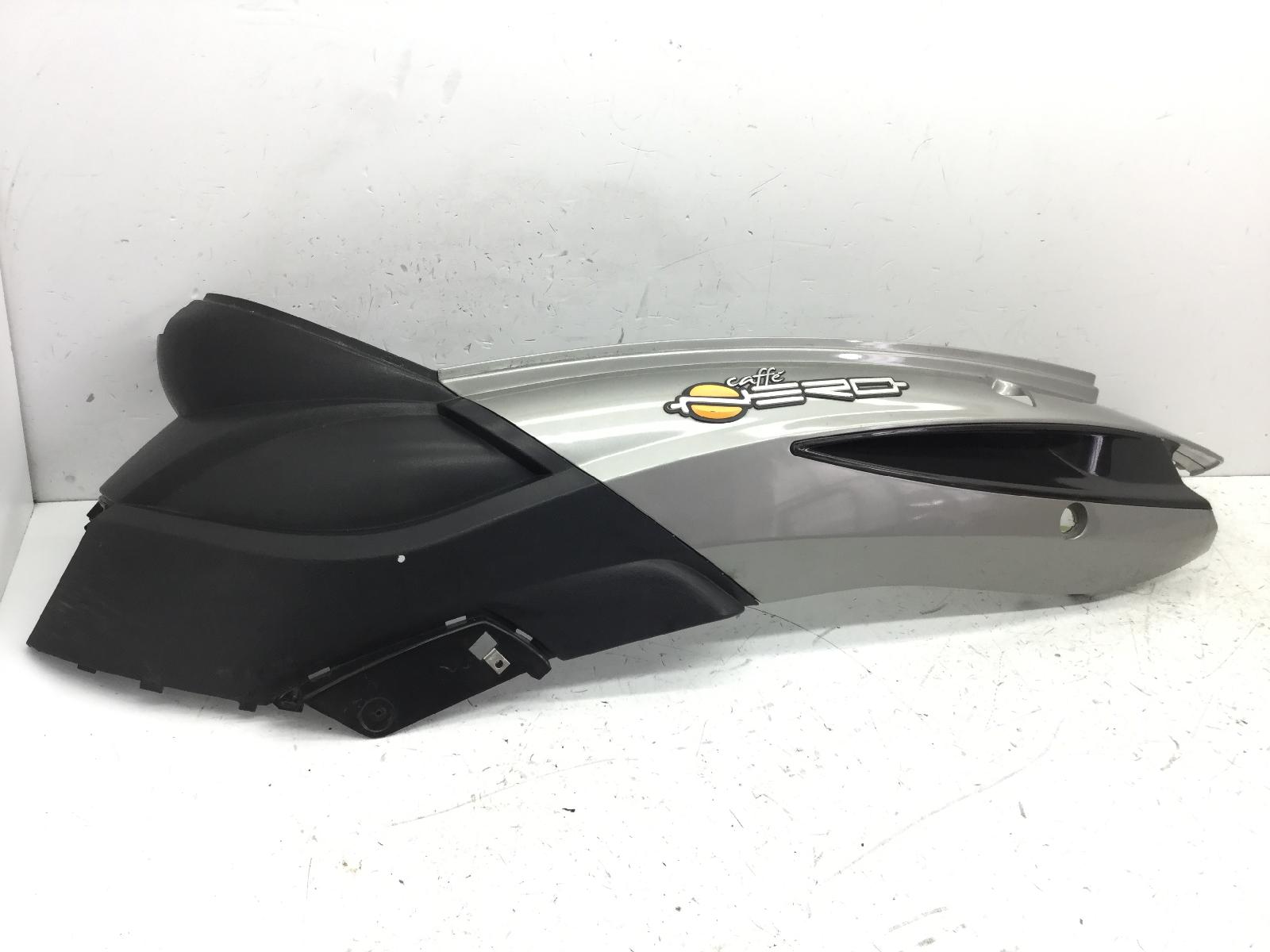 Benelli caffe' nero 150 carena fiancata posteriore sinistra 2011 2011 t1310