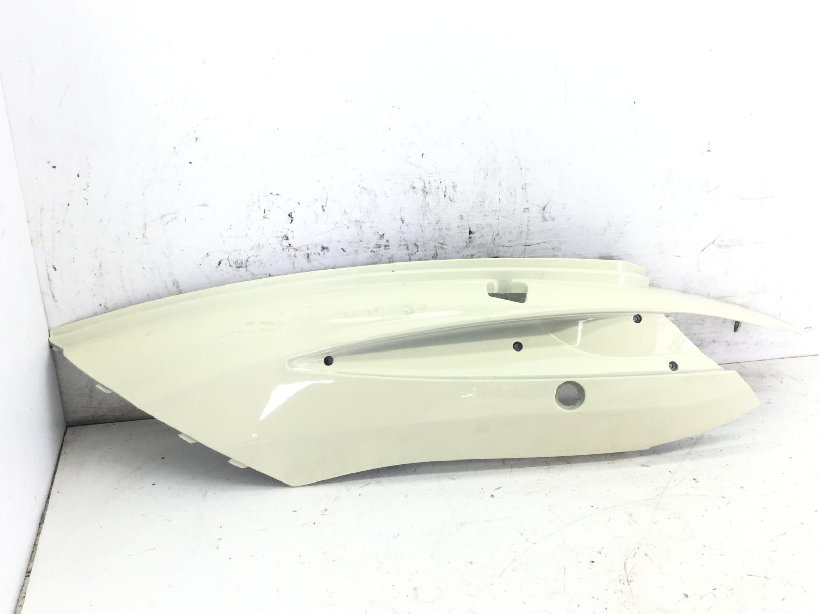 Benelli caffe' nero 150 carena fiancata posteriore sinistra 2011 2011 t1310