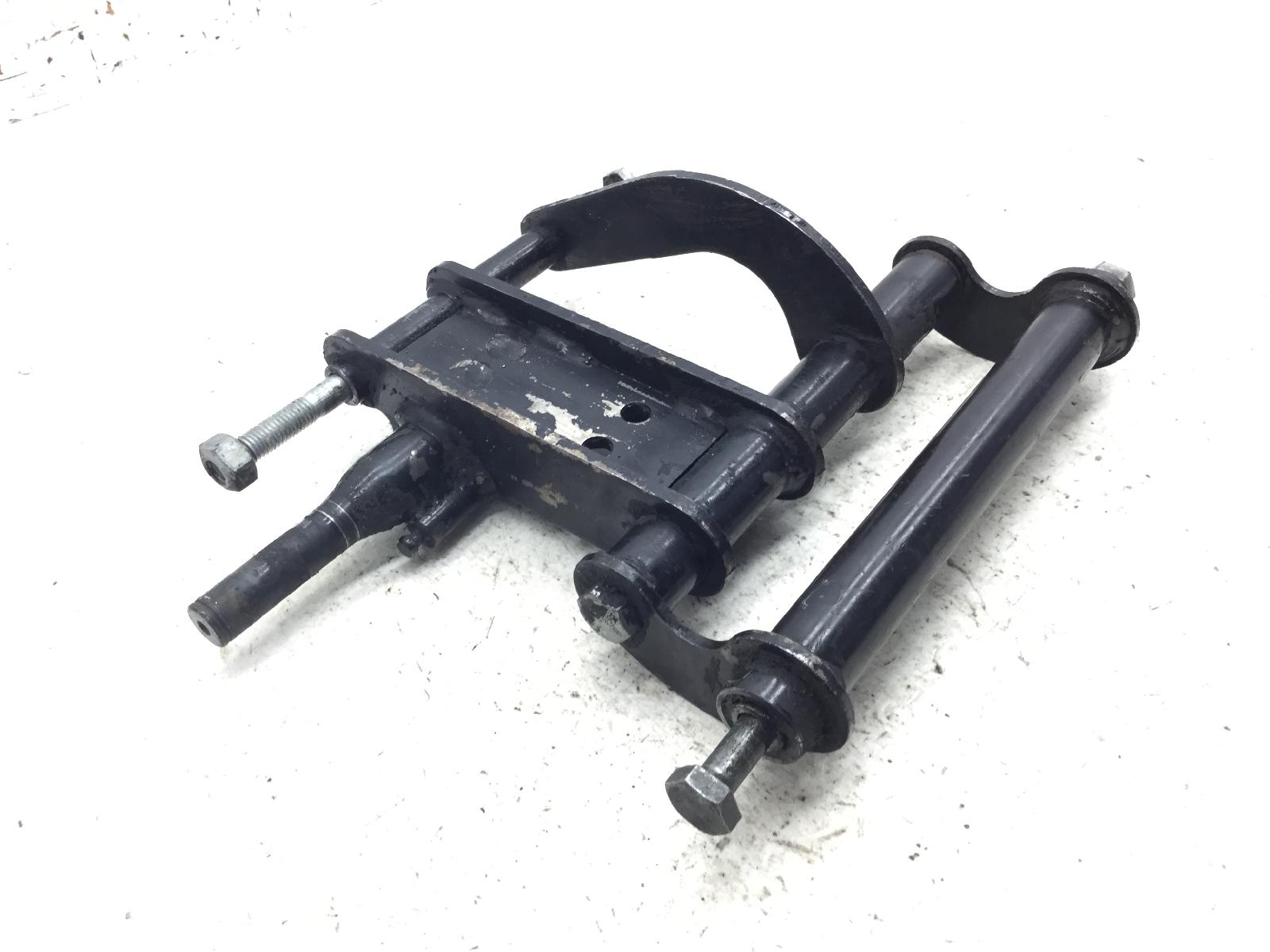 Piaggio fly 125 staffa supporto motore 2005 2007 m42100