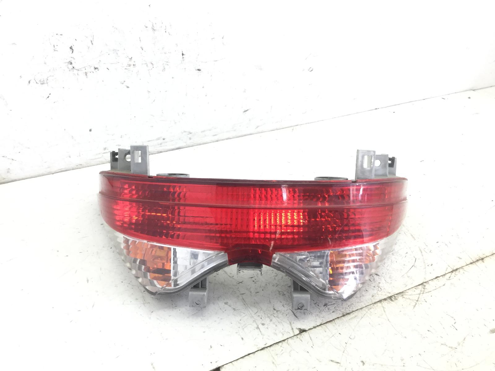 Suzuki burgman uh 125 faro fanale stop frecce posteriore - no impianto 2009 2009 cc111