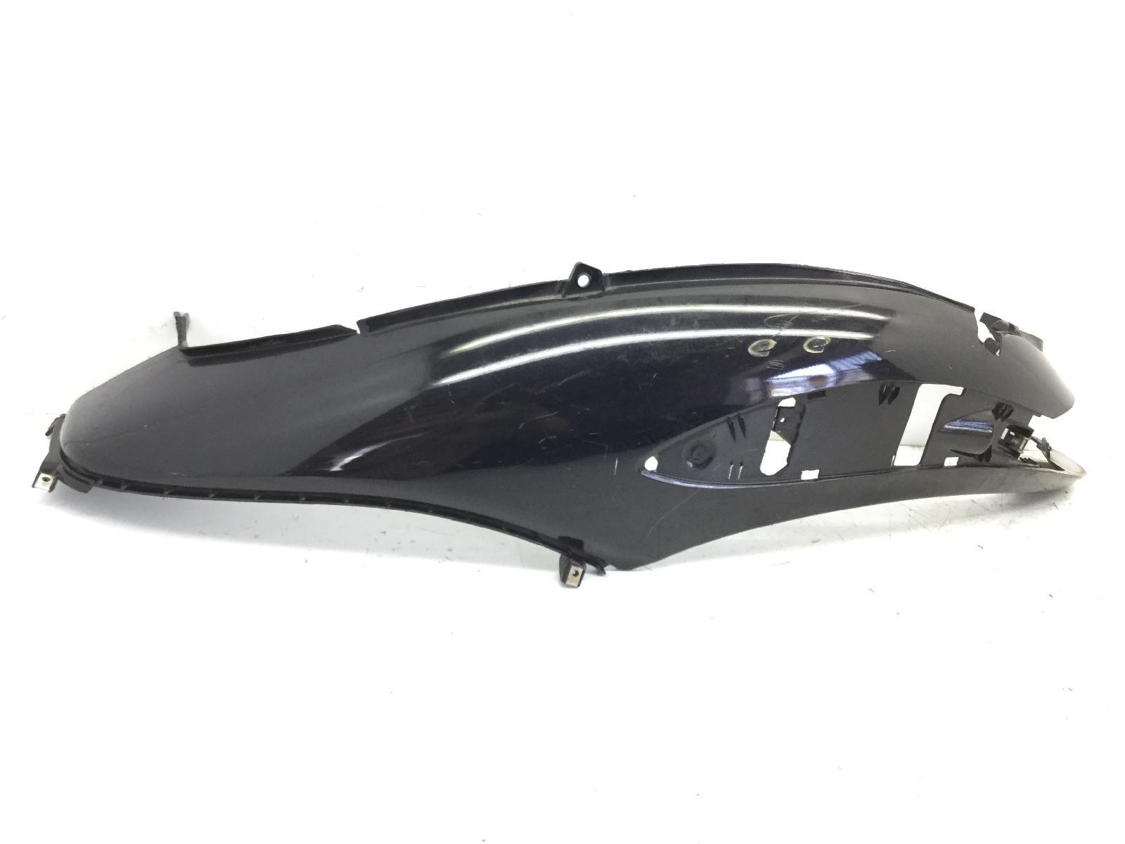 Piaggio beverly 125 carena fiancata posteriore sinsitra 2004 2005 m28400