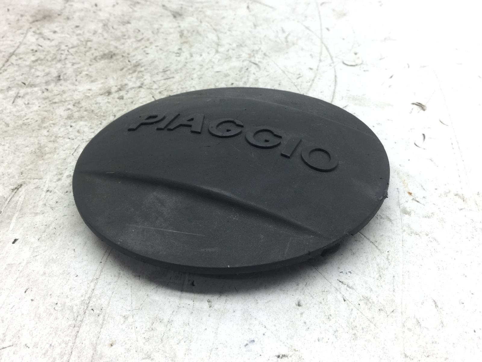 Piaggio beverly 125 tappo coperchio logo carter trasmissione 2004 2005 m28400