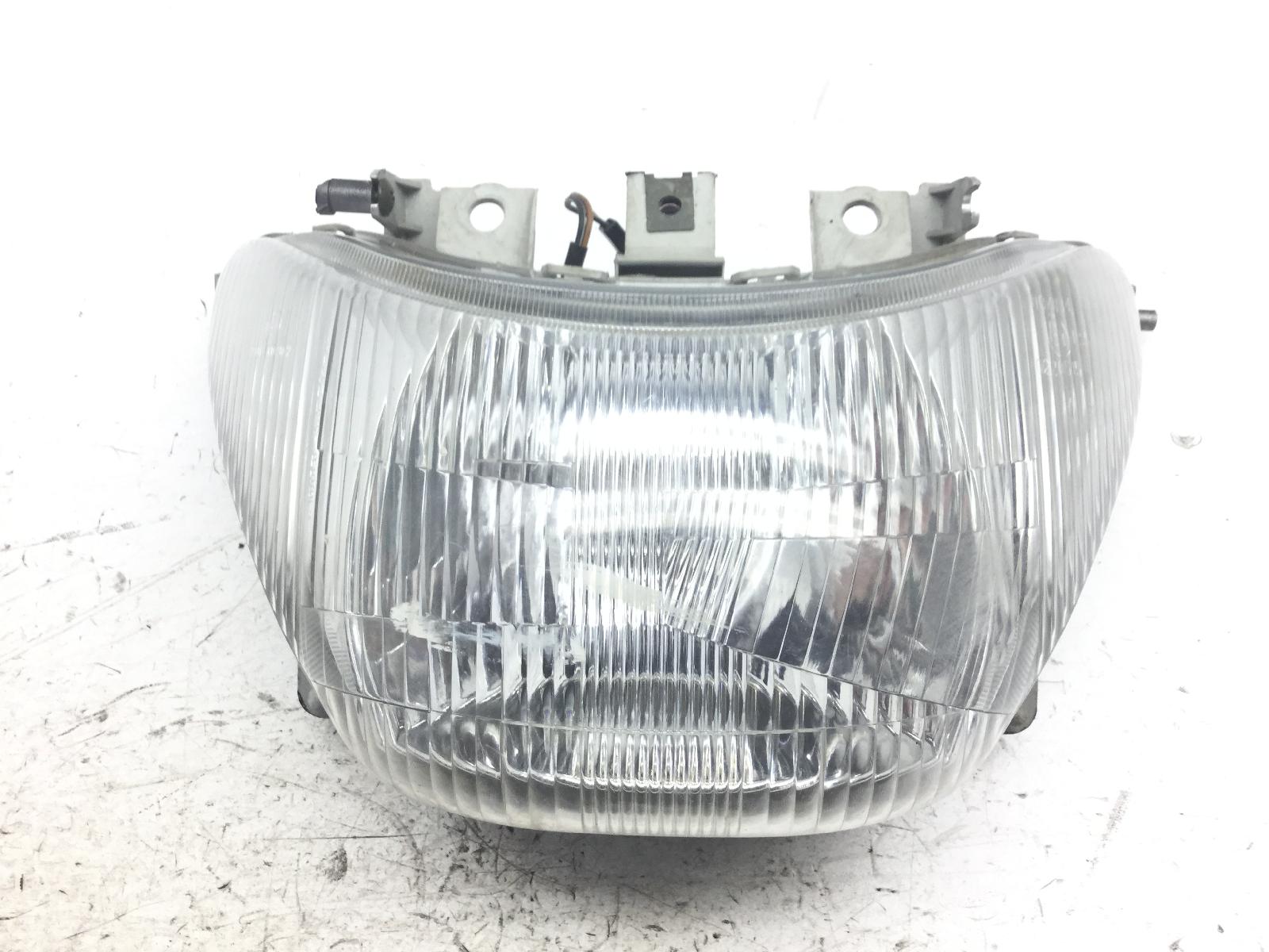 Suzuki uc epicuro 150 faro fanale anteriore con attacco rotto e macchie 1999 2001 ay111