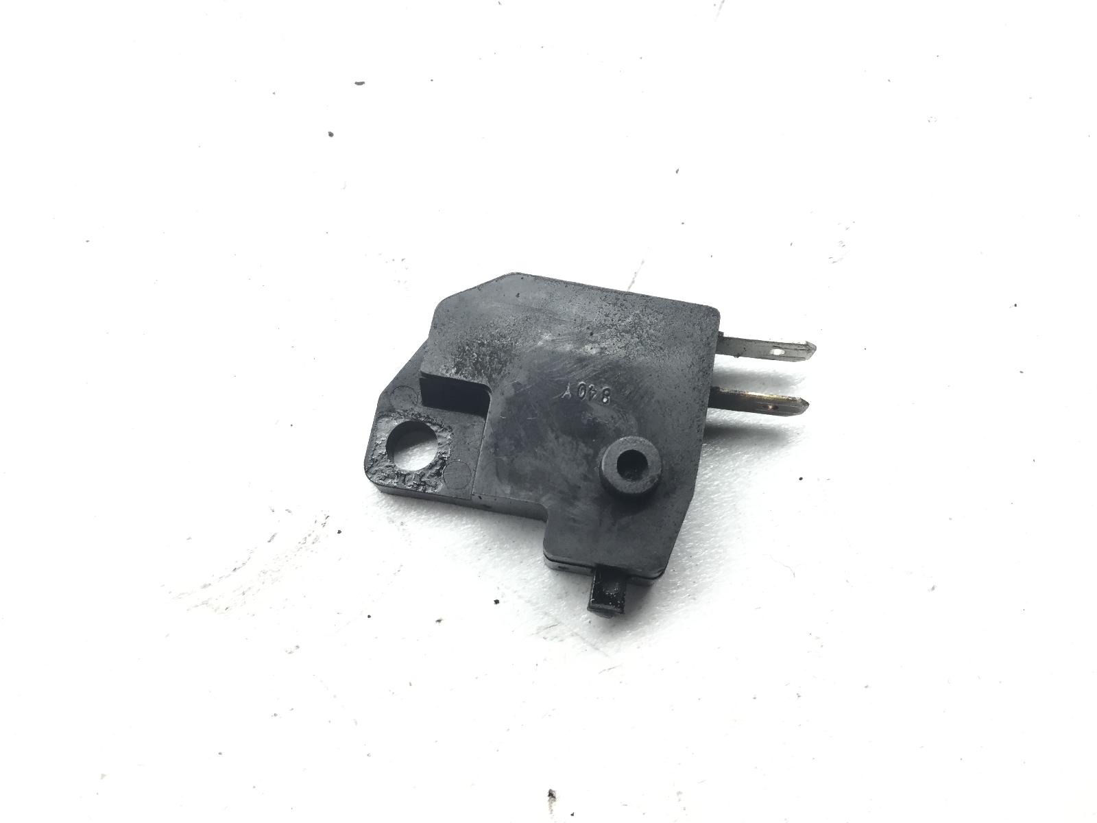Suzuki uc epicuro 150 sensore micro stop pompa freno anteriore destra 1999 2001 ay111