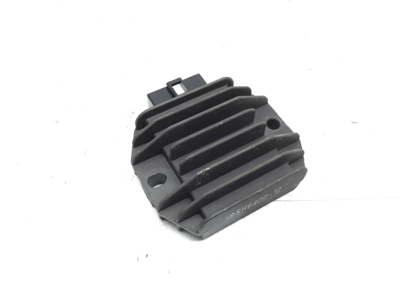 Renault full time benelli adiva 150 regolatore tensione impianto elettrico 2005 2005 zbnd101011....
