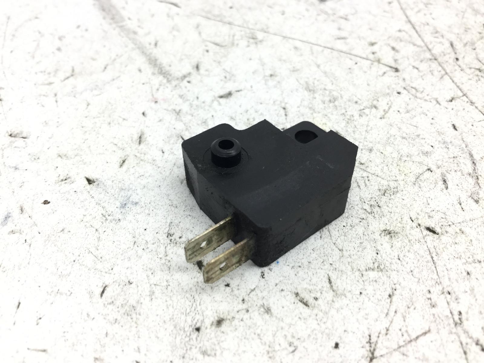 Kymco agility r16 4t 125 sensore stop microstop freno anteriore destro 2012 2012 c20000