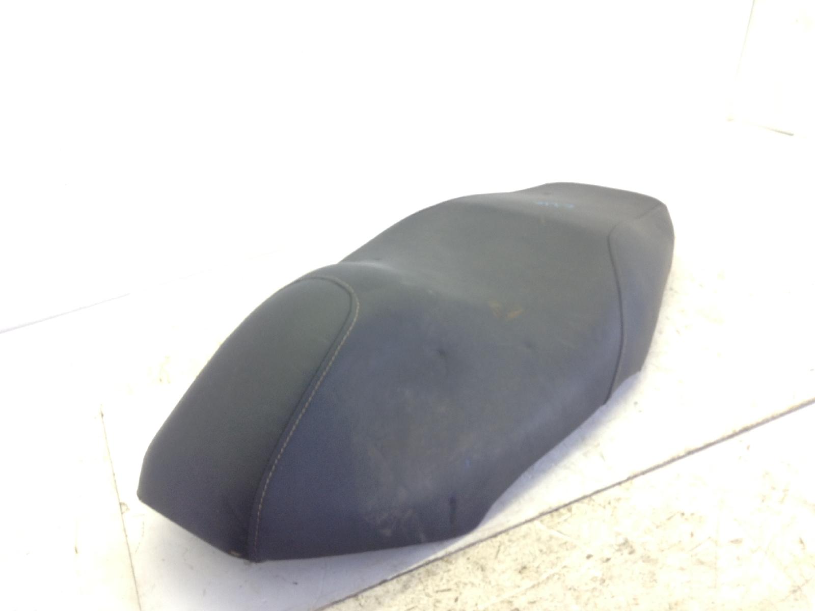 Kymco agility r16 4t 125 sella saddle - piccoli difetti 2012 2012 c20000