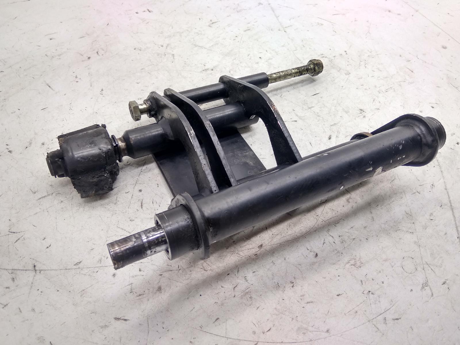 Peugeot looxor 125 staffa supporto motore senza silent 2004 2004 vgap2aaaa
