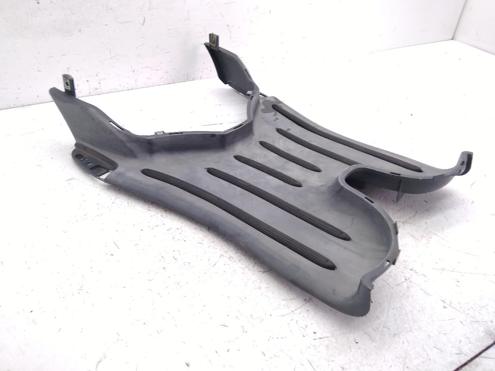 Piaggio liberty 200 carena pedana pavimento poggiapiedi 2006 2006 m38400