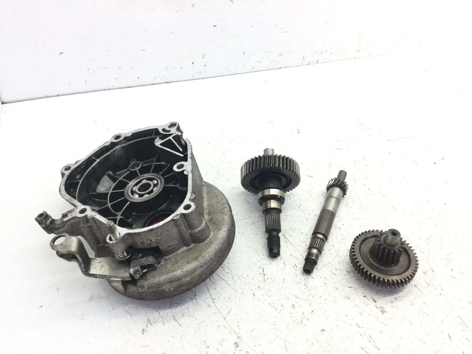 Piaggio liberty 200 ingranaggi ruota posteriore e carter 2006 2006 m38400