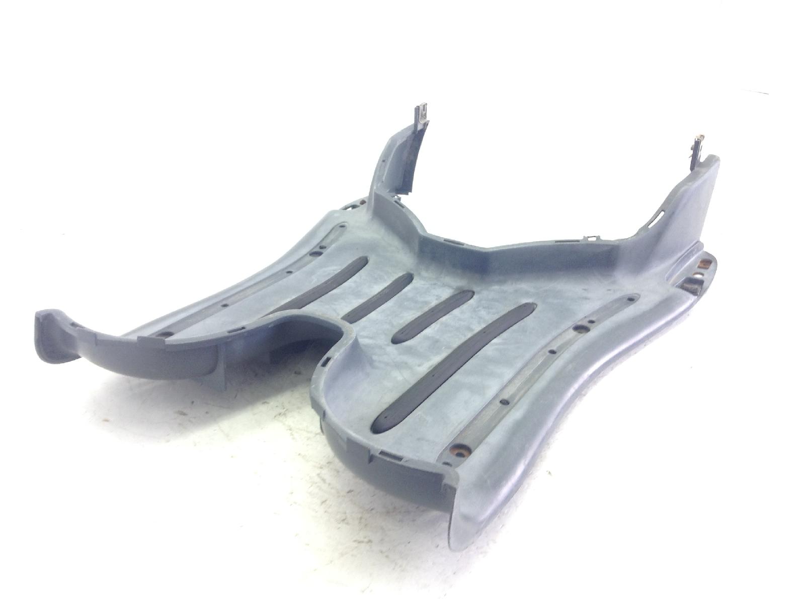Piaggio liberty 200 carena pedana pavimento poggiapiedi 2006 2006 m38400