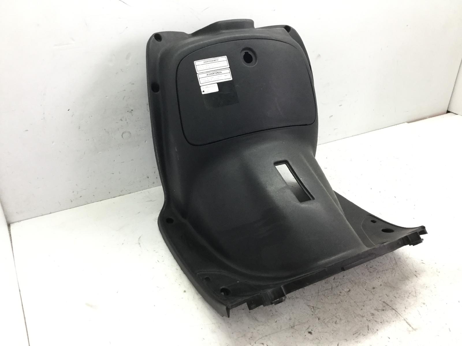 Mbk flame f xc 125 carena controscudo retroscudo con 2 rotture 2000 2001 se032
