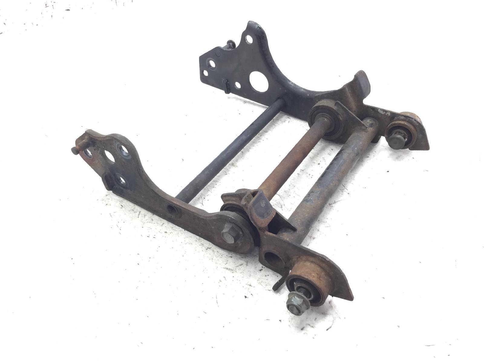 Mbk flame f xc 125 staffa supporto motore 2000 2001 se032